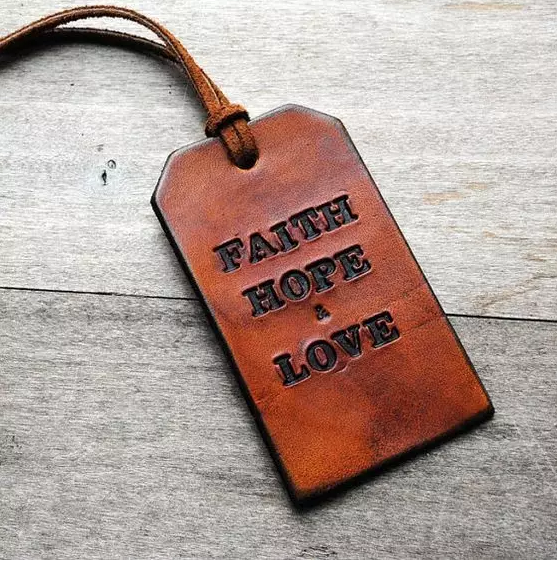 吊牌設(shè)計(jì)10-廣州駿業(yè)包裝實(shí)業(yè)有限公司 吊牌設(shè)計(jì)10