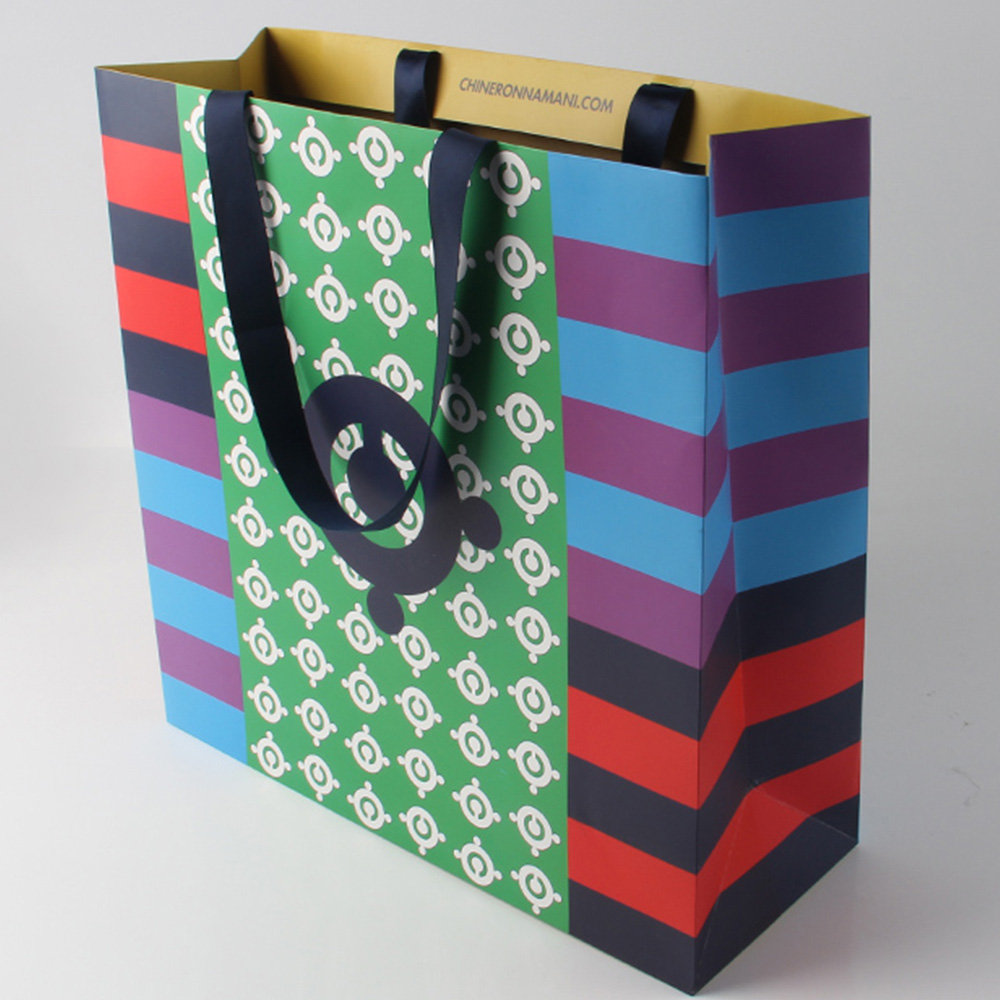 襯衫紙袋工廠坦白這2點會直接影響紙袋質(zhì)量 襯衫紙袋工廠坦白這2點會直接影響紙袋質(zhì)量